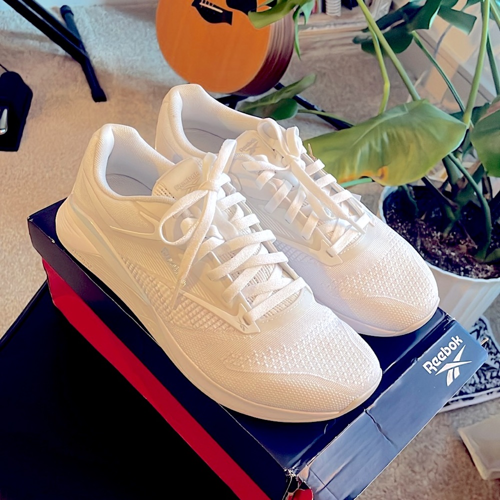 Reebok NANO X4 Women’s athletic training shoes.